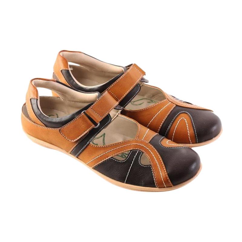 Garsel 4 Flat Shoes Sepatu Wanita - Coklat