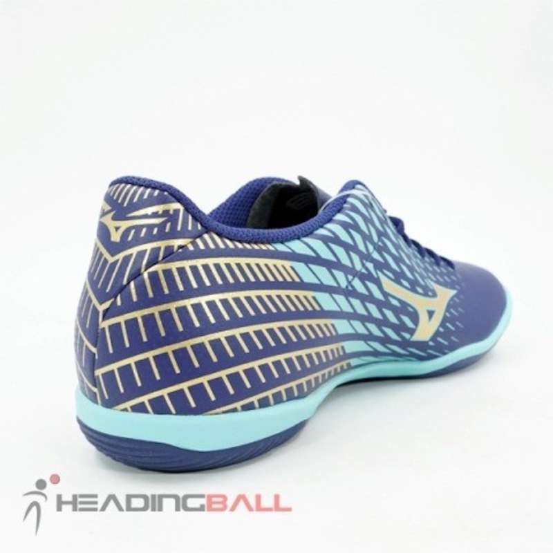 sepatu futsal mizuno