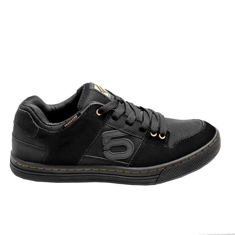 Sepatu five on sale ten freerider