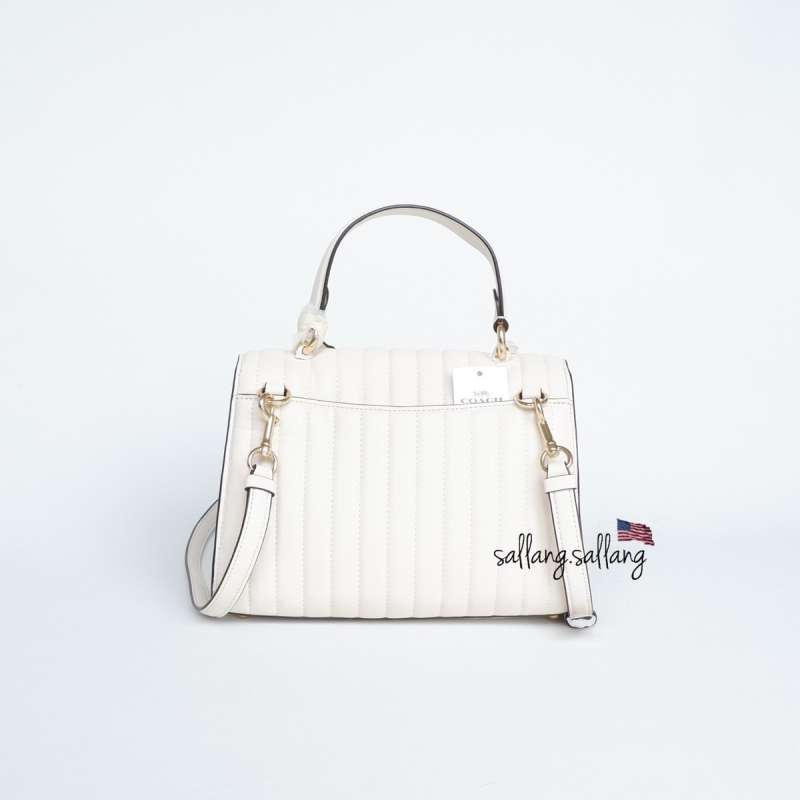 Coach tilly top outlet handle with linear quilting