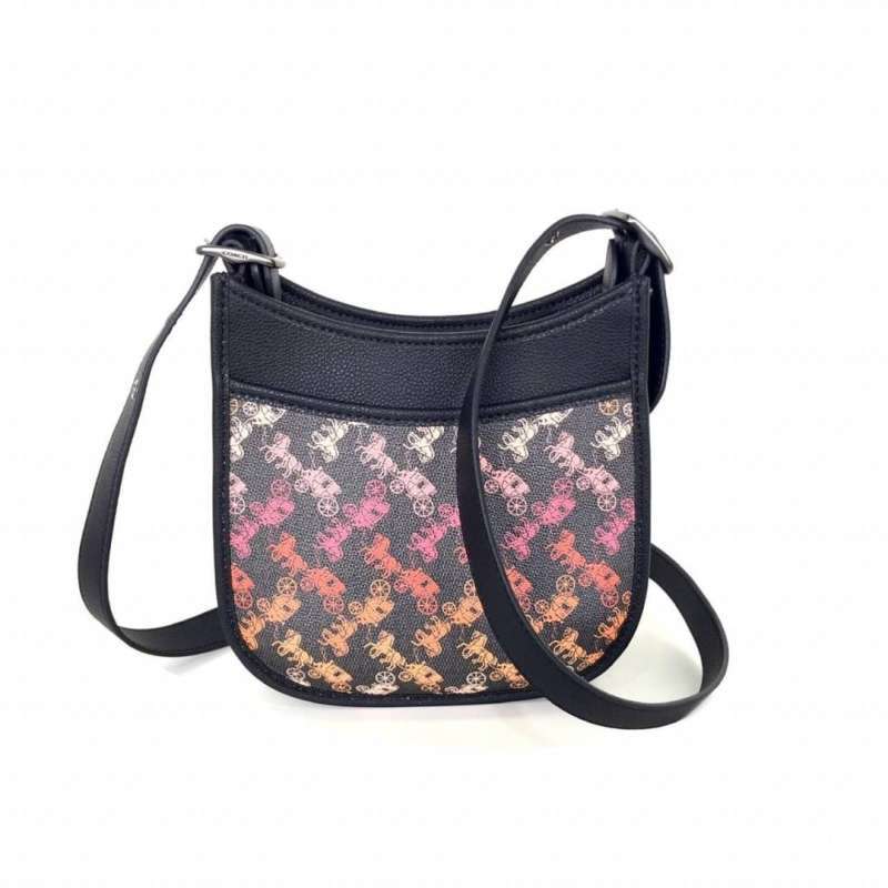 Emery crossbody 21 with horse and carriage hot sale print