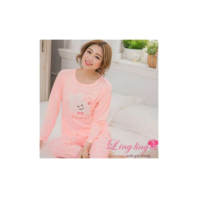 long-sleeved pajama pants 