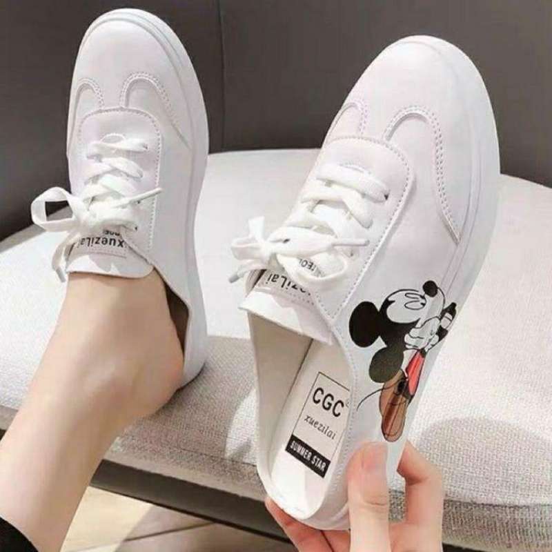 Sandal clearance mickey mouse