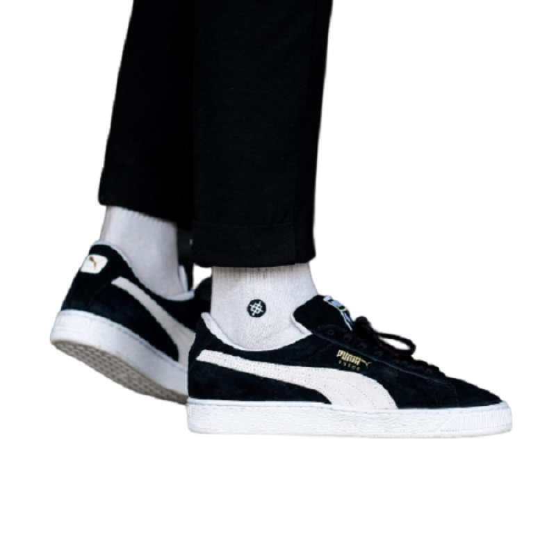 Jual puma suede black white 2025