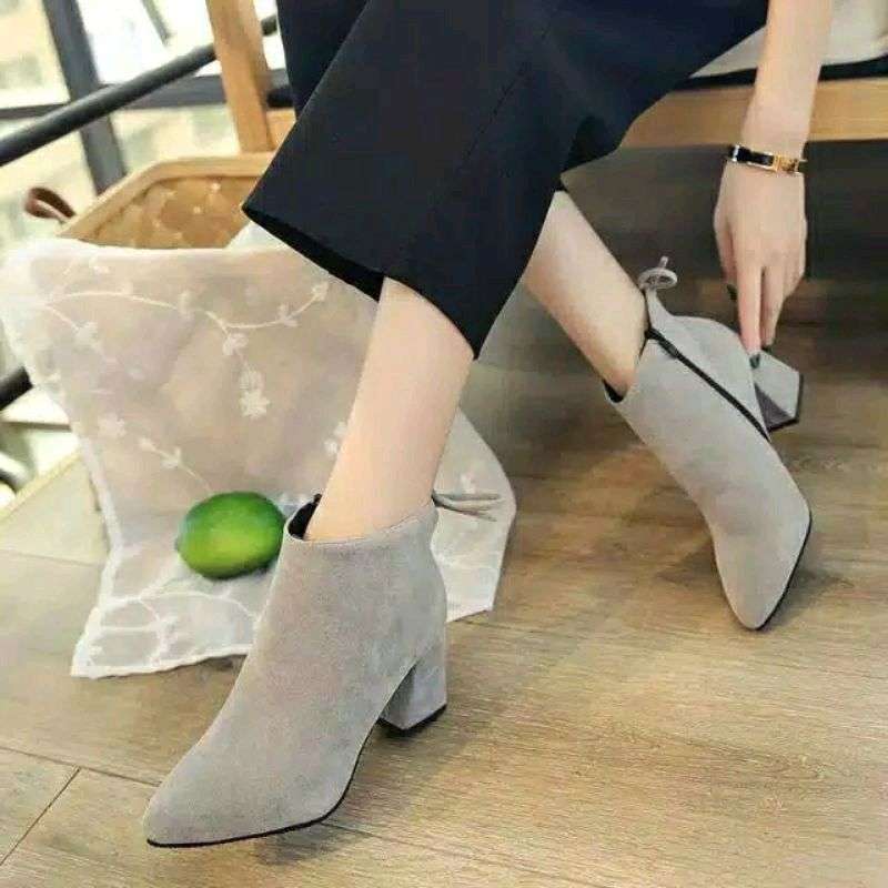 Boots heels korean style on sale