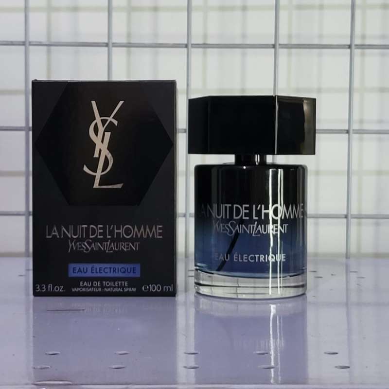 la nuit eau electrique