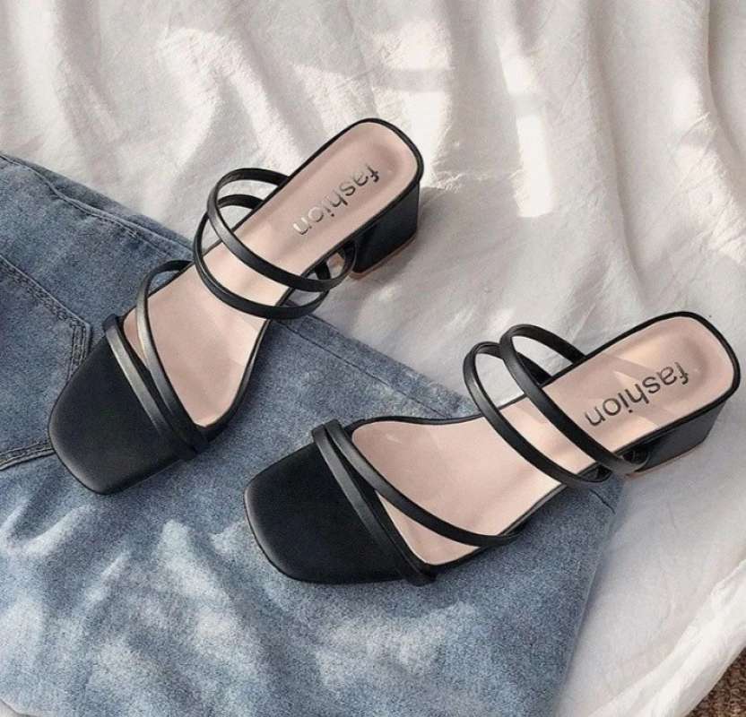 Sepatu sendal hak tahu 3 cm Sandal heels tali 3cm terbaru