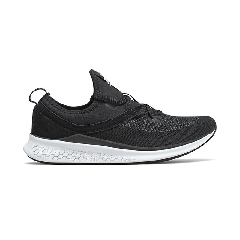 Jual New Balance Fresh Foam Lazr Men's Running Shoes [MLAZRCB] di Seller  original shop - Cipondoh Indah, Kota Tangerang | Blibli