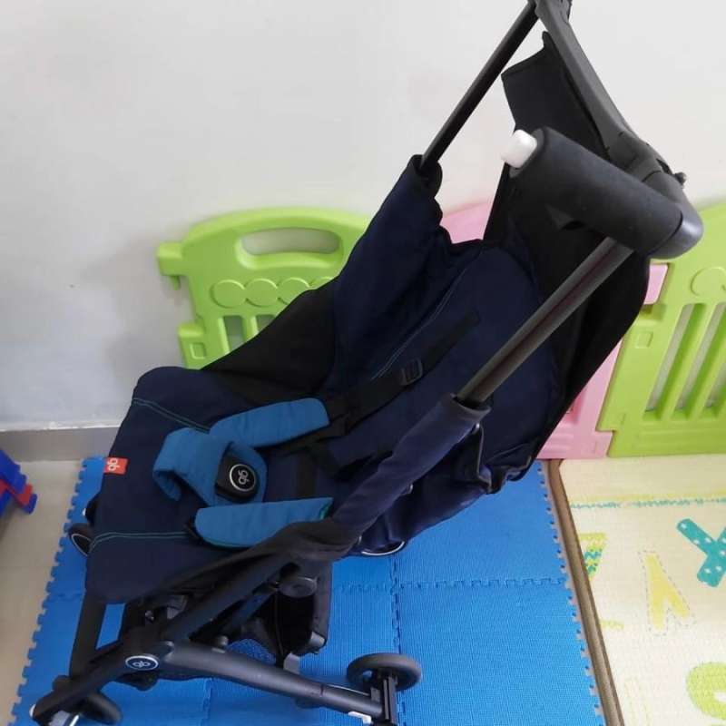 Jual Preloved Stroller Bayi Lipat GB Pockit Plus warna Biru