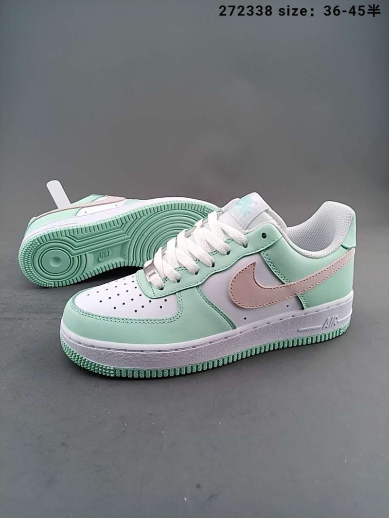 white nike shoes custom