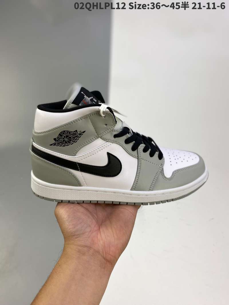 NIKE AIR JORDAN AJ1 NIKE AIR JORDAN 
