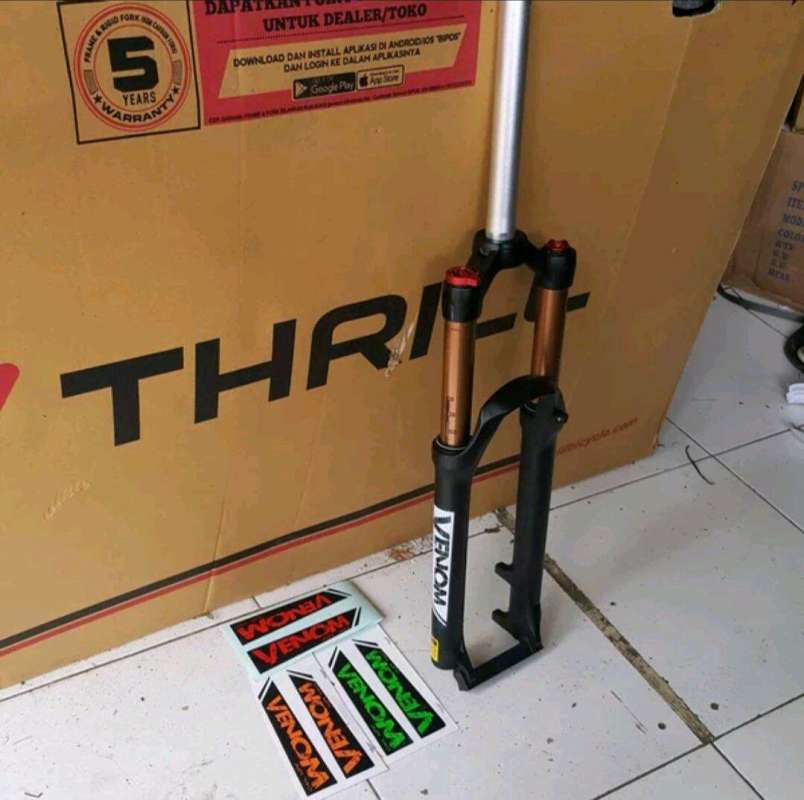 Jual Fork 27.5 Venom Travel 140 Double Air di Seller Despacito