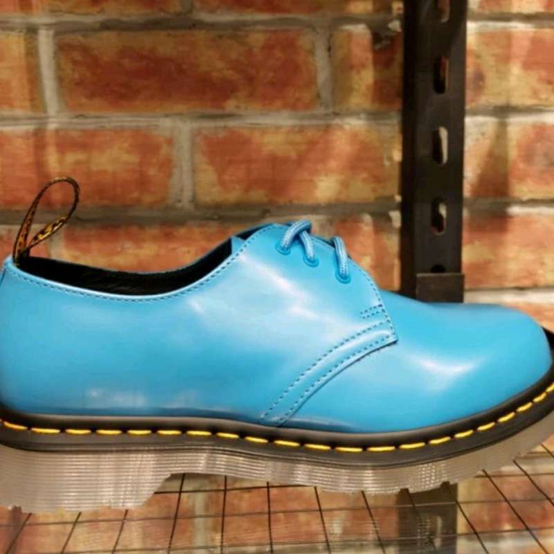 Dr martens size clearance 44