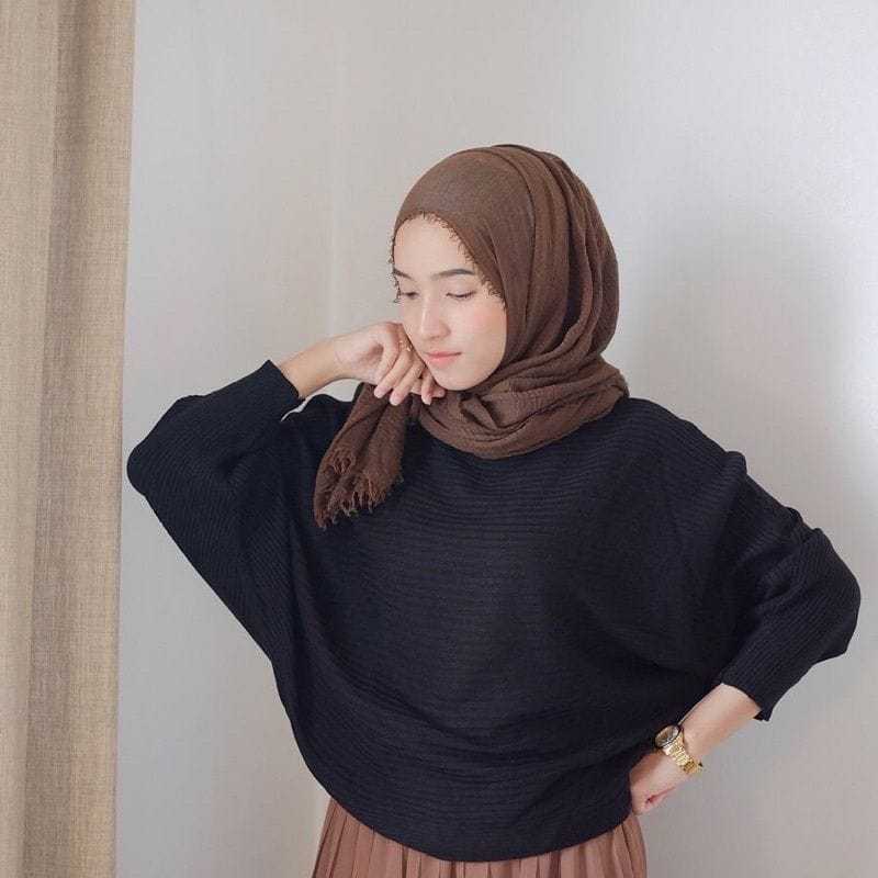 Promo LASPERAL BATWING SWEATER | Atasan 