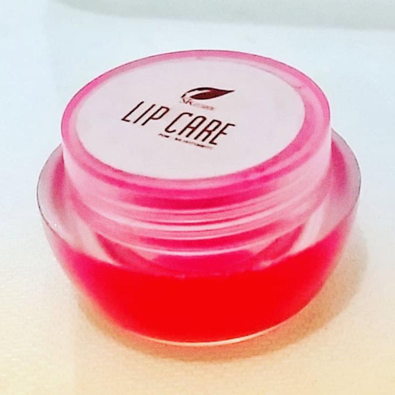 Jual Sr12 Skin Care Cherry Lip Care Online Maret 2021 Blibli Kandungan essense yang berupa minyak jojoba dan shea butter di dalamnya akan. sr12 skin care cherry lip care