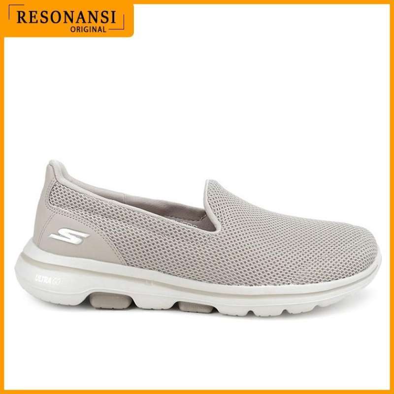 Sepatu slip on wanita skechers outlet