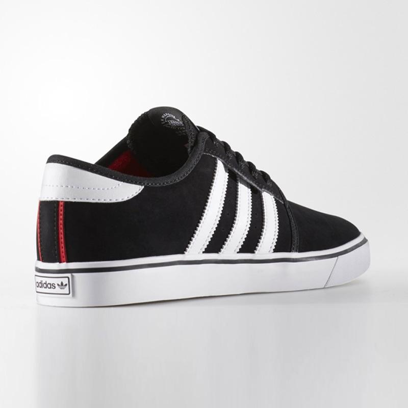 harga adidas seeley
