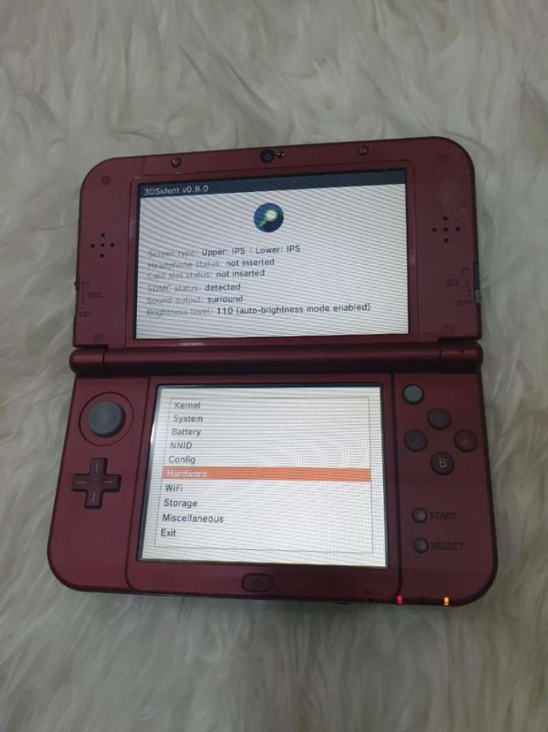 ニンテンドー3DS かたかっ LL レッド×ブラック