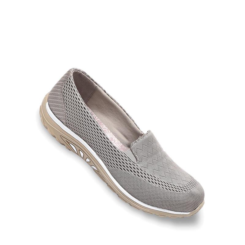 skechers reggae relaxed fit