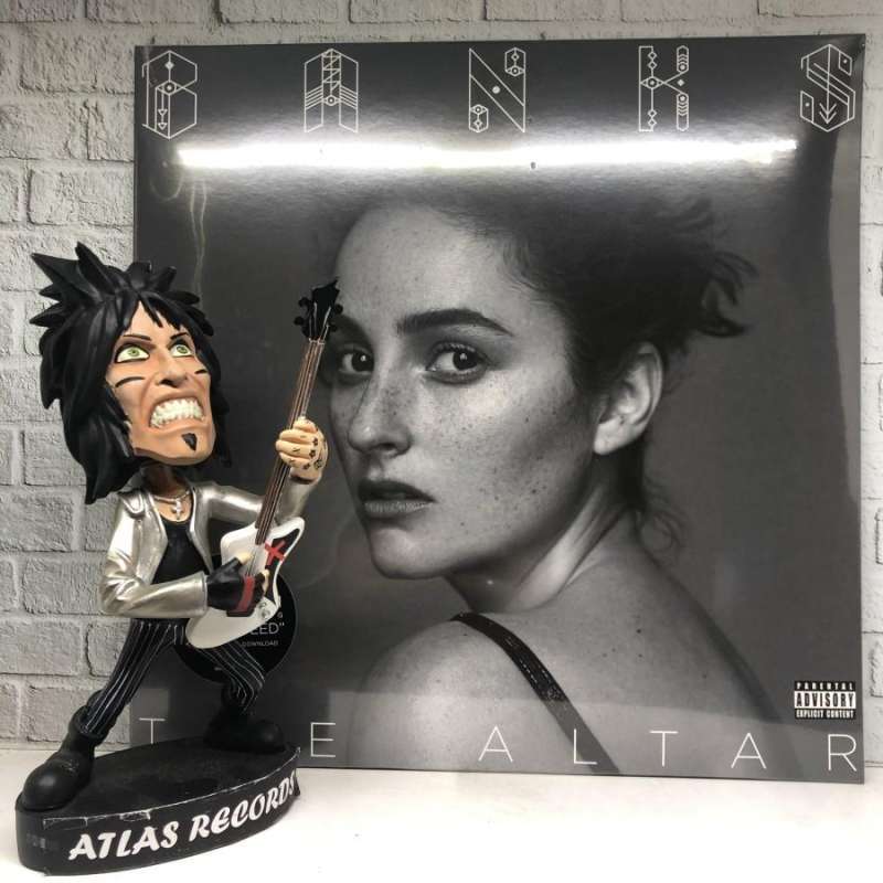 Jual Vinyl / Piringan Hitam BANKS - The Altar Di Seller ATLAS.