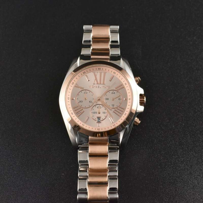 JAM TANGAN PRIA MICHAEL KORS MK5606 WHITE TALI RANTAI STAINLESS STEEL ORIGINAL BERGARANSI