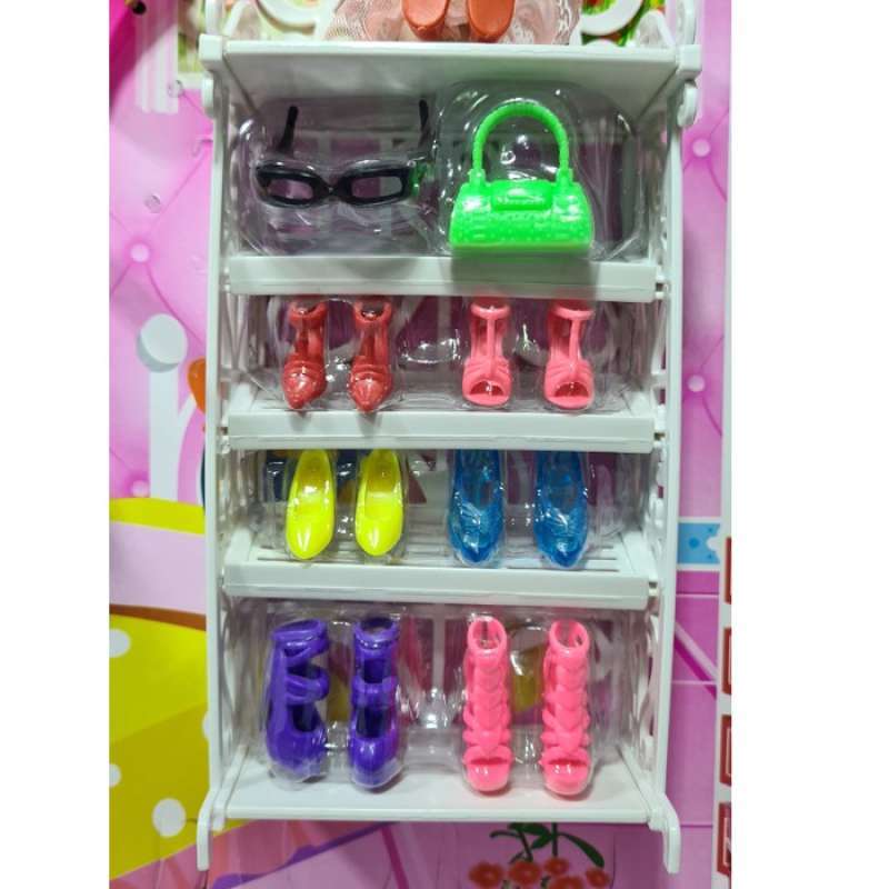 Jual Boneka Barbie Tekuk Aksesoris Barbie Wastafel Wc Rak Sepatu Besar Online Januari 2021 Blibli
