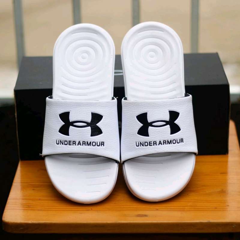 Jual Sepatu Under Armour Slip On Terbaik Oktober 2024 Harga Murah Gratis Ongkir Blibli