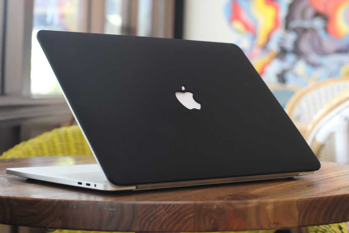 black matte macbook pro case