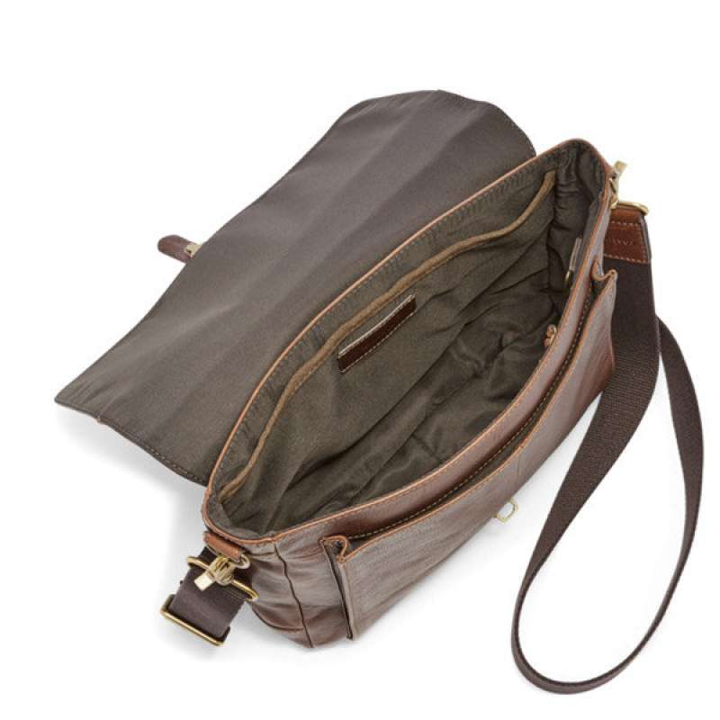 Promo Fossil Defender Ew City Messenger Bag Brown Leather Mbg903420 Tas Selempang Pria Diskon 25 Di Seller Ezzfazz Store Tanah Tinggi Kota Jakarta Pusat Blibli