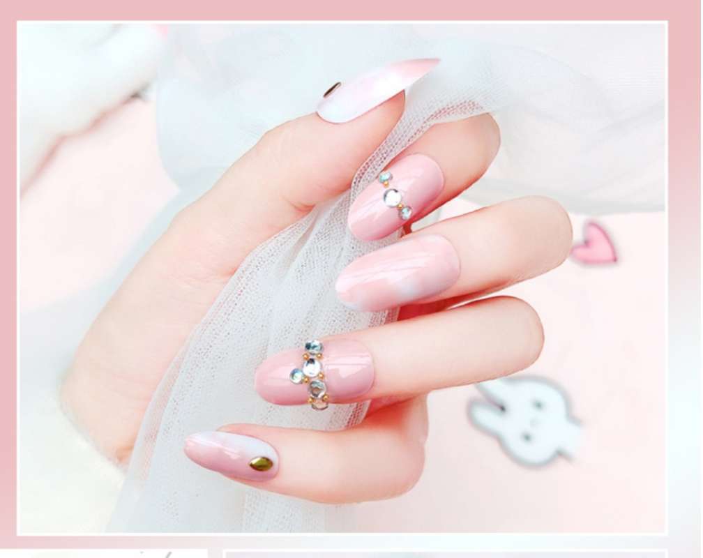 Jual Kuku Palsu Isi 24 Pcs Warna Pink Dengan Taburan Permata Lem Di Seller Triwindu Kota Bandung Jawa Barat Blibli blibli