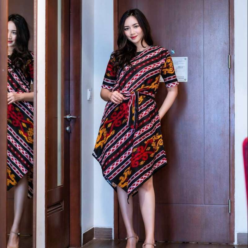 Jual Baju Batik Dress Pesta Kantor Wanita Lancip Motif Songket Hitam Di Seller Toko Batik Ferry Muktiharjo Kidul Kota Semarang Blibli