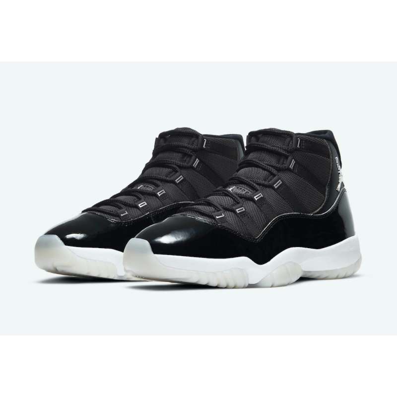 sports sneakers for ladies