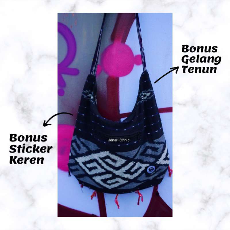 Jual Tas Sekolah Tas Tenun Etnik Tas Selempang Tenun Pria Tas Selempang Tenun Wanita Sling Bag Tenun Lombok Free Gelang Tenun Murah Mei 2021 Blibli