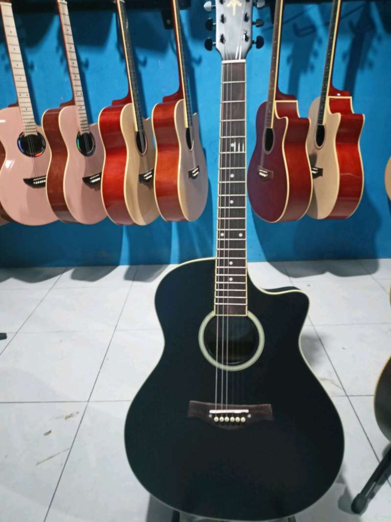 Jual GITAR AKUSTIK ELEKTRIK CUSTOM TAYLOR Hitam di Seller GIO