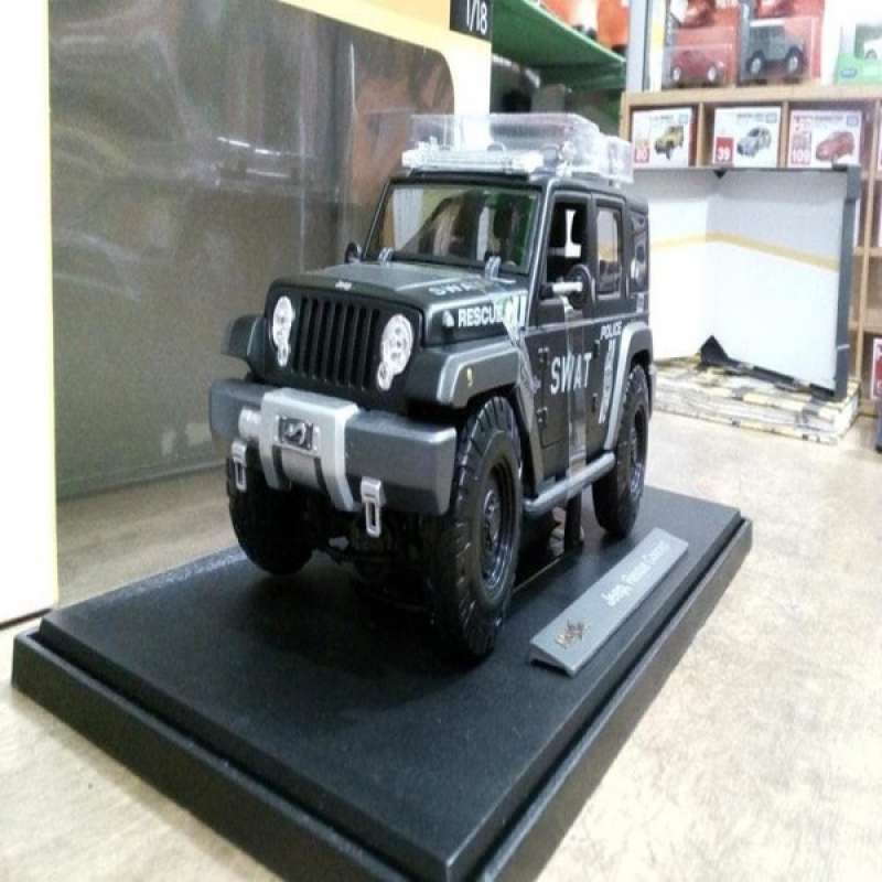 Maisto Jeep Rescue Concept Maisto 1:18 Jeep Rescue Concept