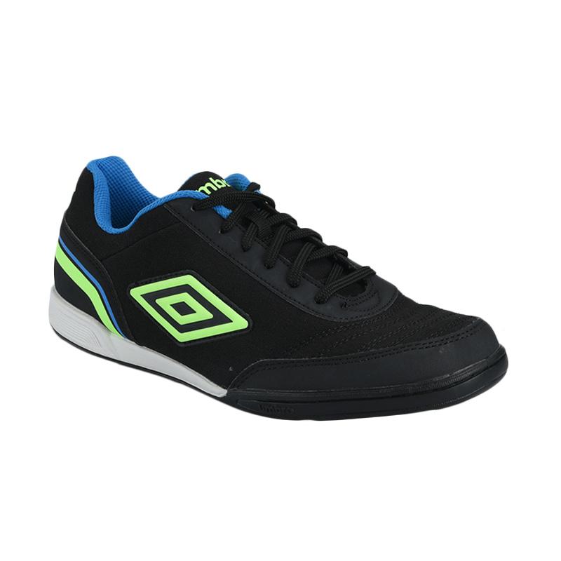 Umbro discount street v