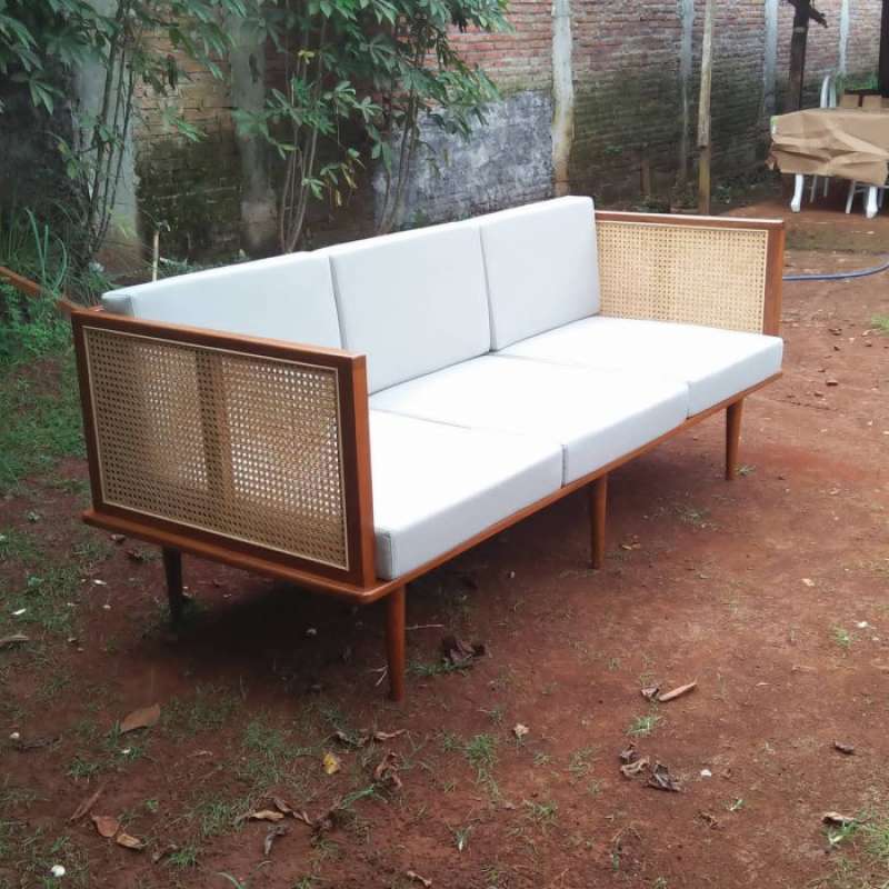sofa rattan seat