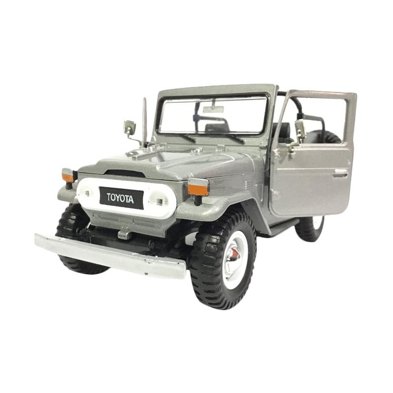 diecast toyota hardtop