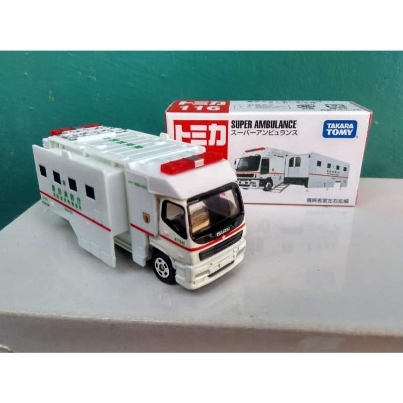 Tomica super hot sale ambulance