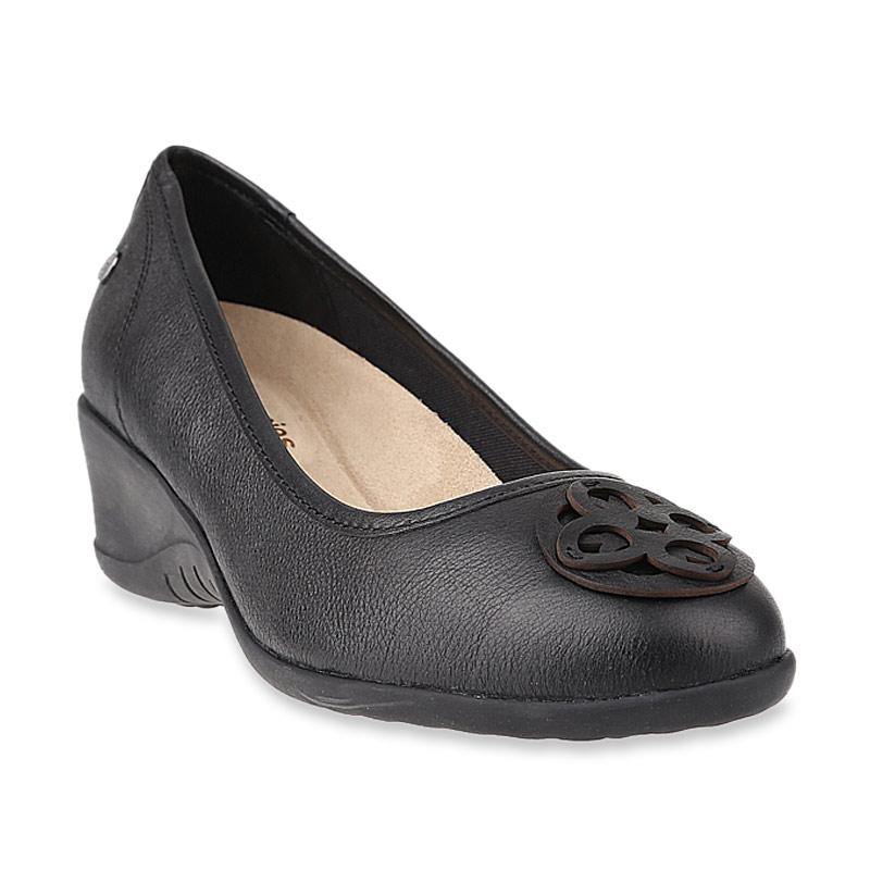 Jual Hush Puppies Ka44677 Odell Ornament Pump Leather Sepatu Wedges Wanita Online Oktober 2020 Blibli Com