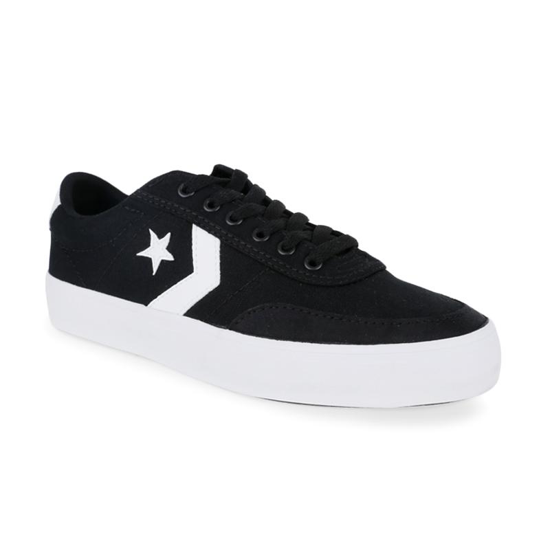 harga sepatu converse courtlandt ox