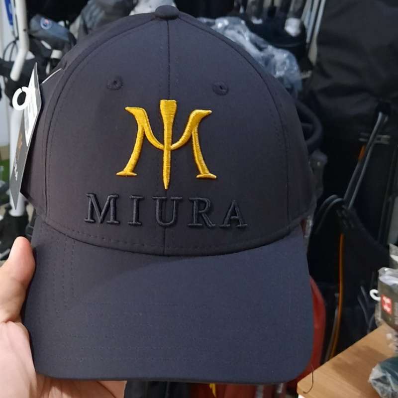 U jilmaygancha tomosha qilgani keldim.