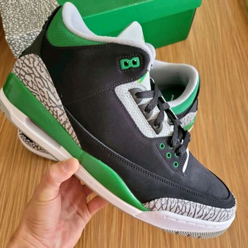 Jual Air Jordan 3 Retro Pine Green cool grey unc fire red black