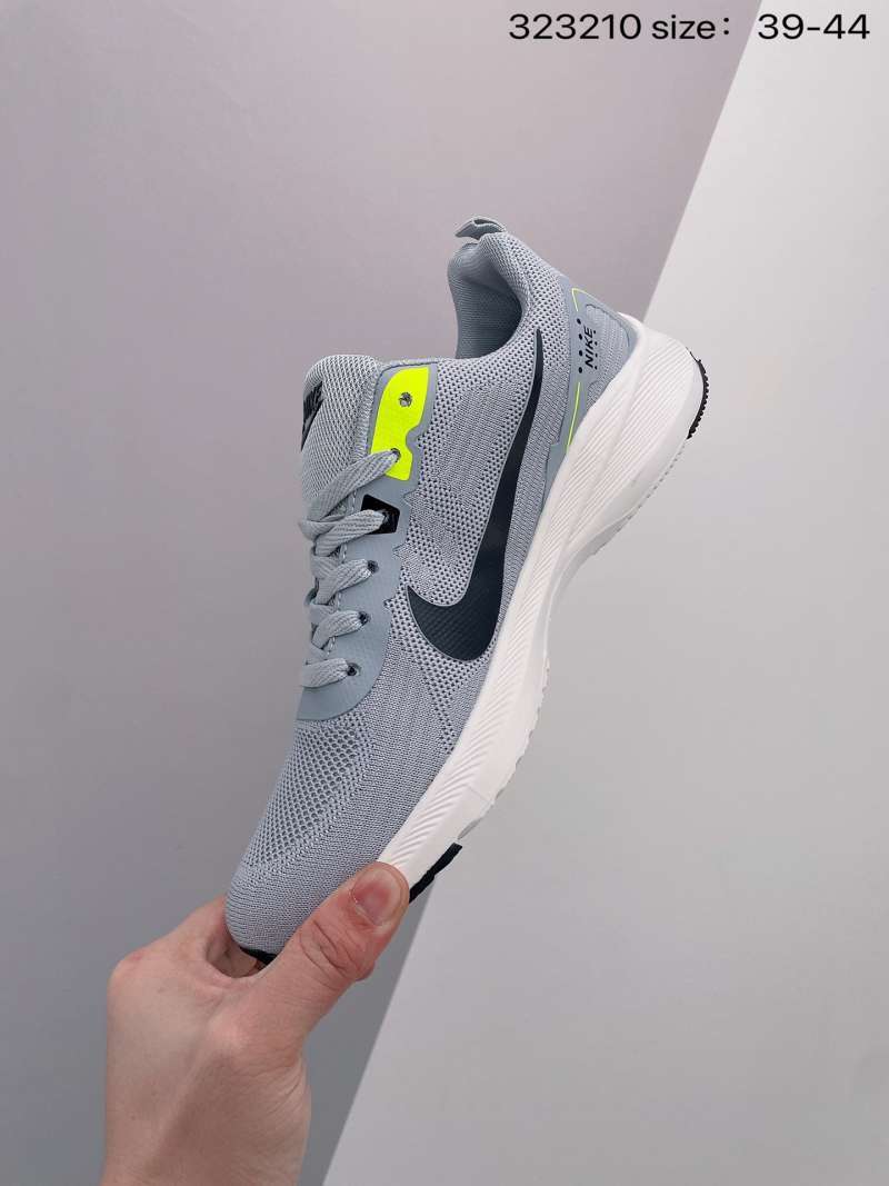 nike daybreak undercover sizing