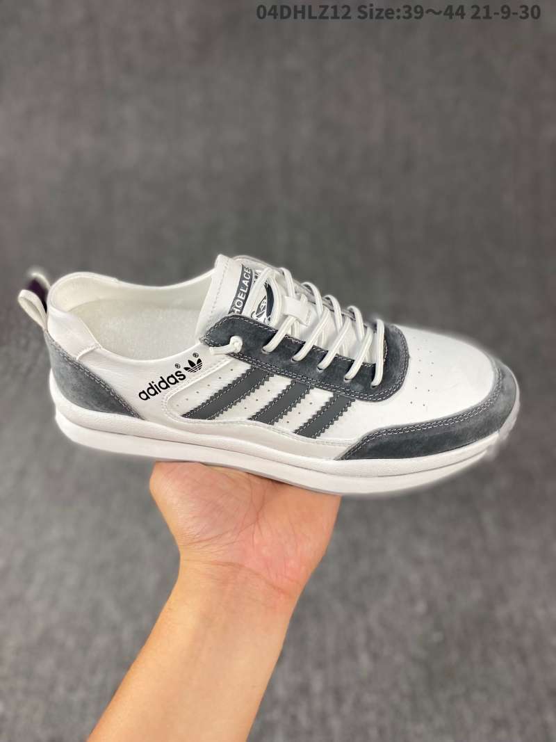 adidas comfy trainers