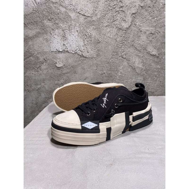 vulcanized canvas shoes