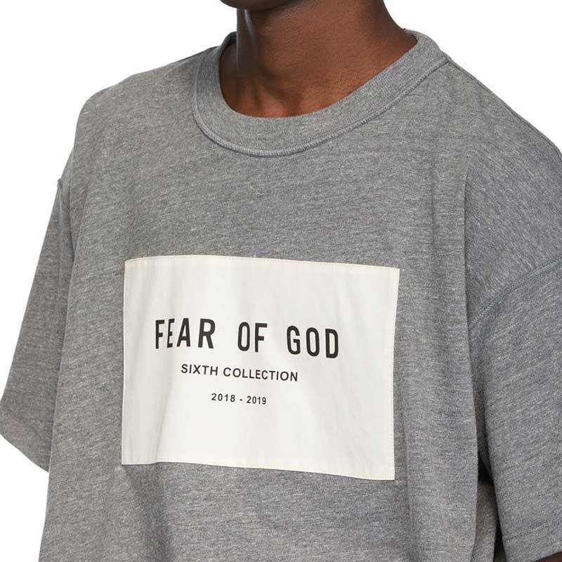 Sixth Collection T-Shirt Pria - Grey 