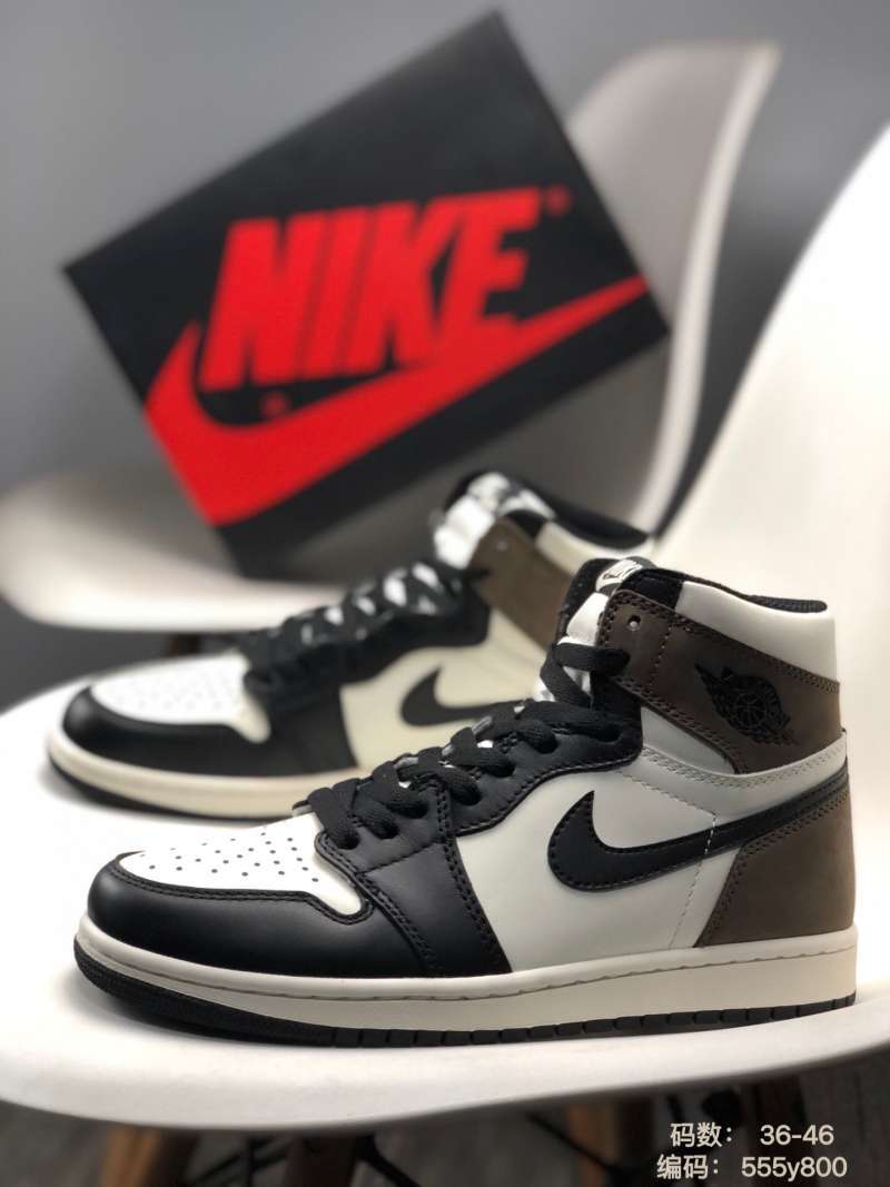 Promo 36-46 NIKE AIR JORDAN 1 Retro High Premium Leather counter NIKE AIR  JORDAN AJ1 high top sneaker 555y - 39 di Seller Hu Shuchun - China | Blibli