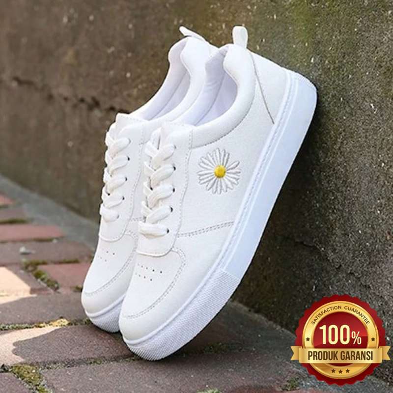 Sepatu sneakers kets outlet