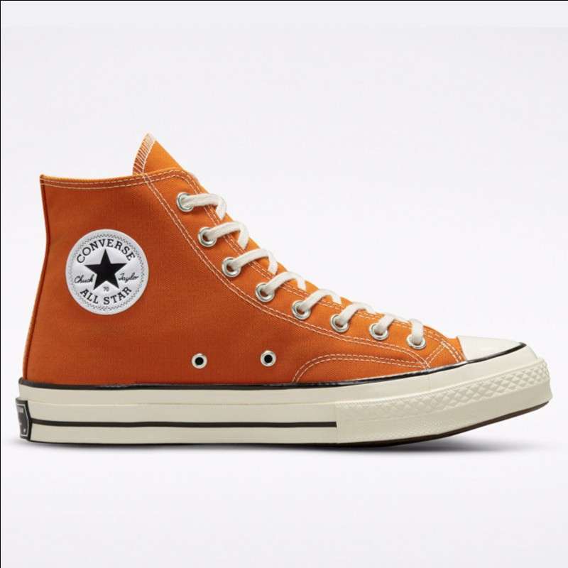 Converse store 70s orange